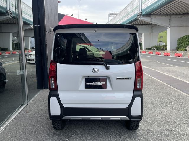 DAIHATSU TANTO FAN CROSS 4WD 2023 Image 31