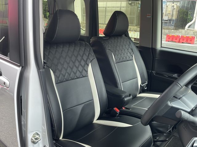 DAIHATSU TANTO FAN CROSS 4WD 2023 Image 31