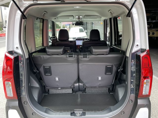 DAIHATSU TANTO FAN CROSS 4WD 2023 Image 31