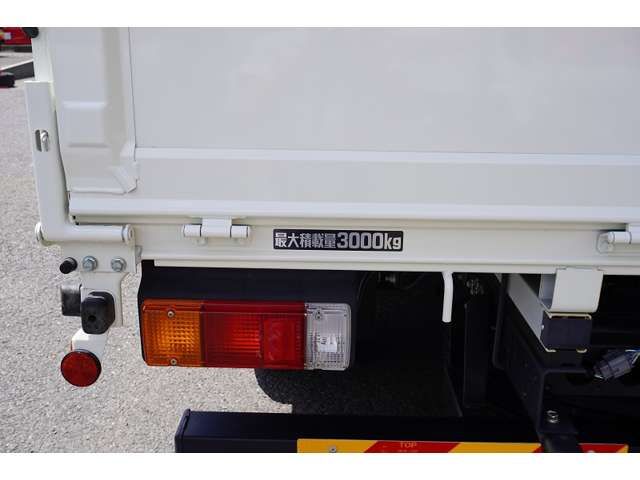 HINO DUTRO 2024 Image 31