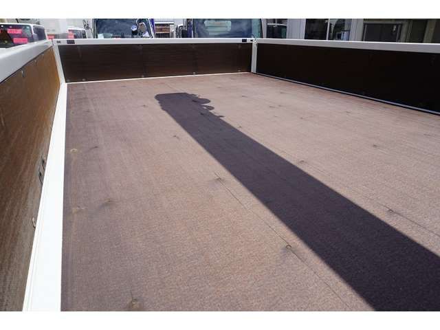 HINO DUTRO 2024 Image 31