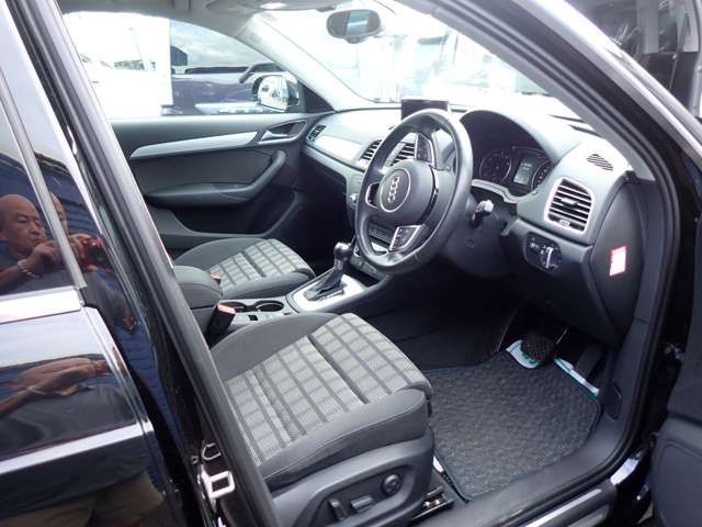 AUDI Q3 2015 Image 31
