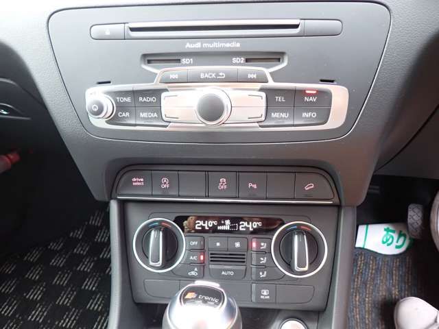 AUDI Q3 2015 Image 31