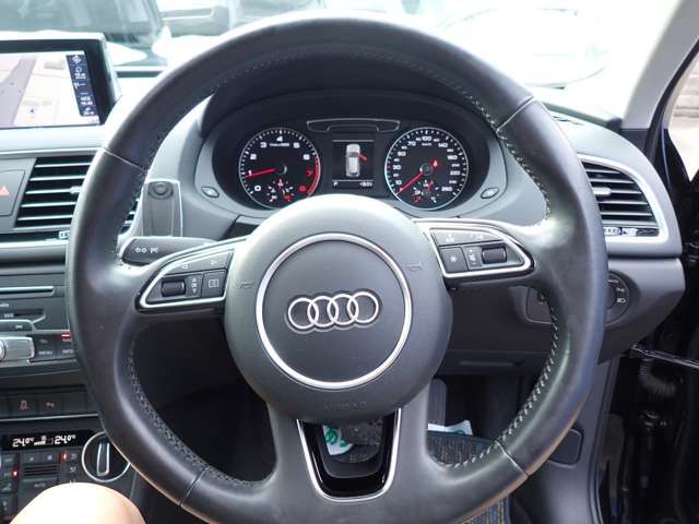 AUDI Q3 2015 Image 31