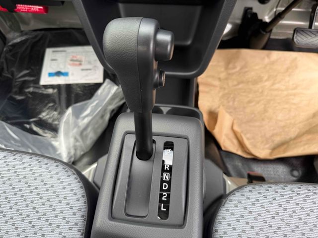SUZUKI CARRY TRUCK 4WD 2025 Image 31