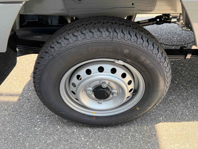 SUZUKI CARRY TRUCK 4WD 2025 Image 31