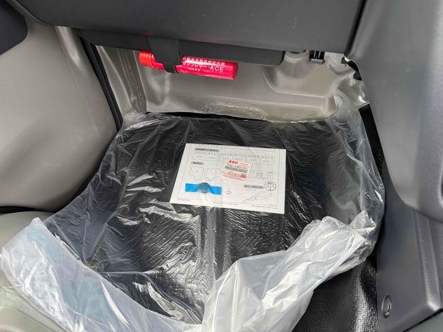 SUZUKI CARRY TRUCK 4WD 2025 Image 31