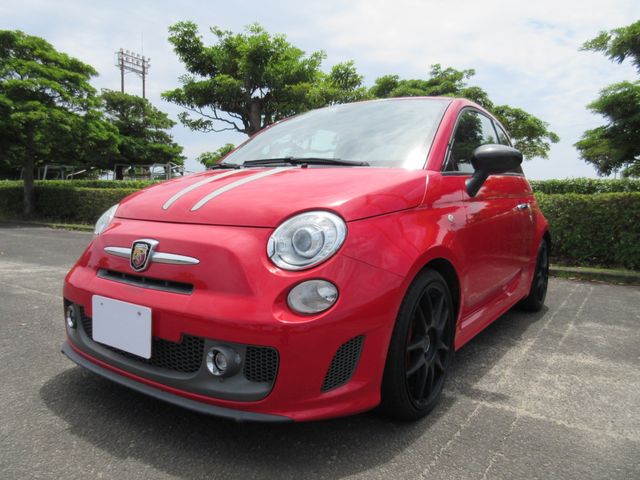 FIAT ABARTH 695 2011 Image 31