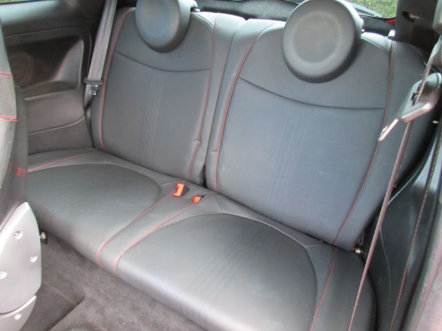 FIAT ABARTH 695 2011 Image 31