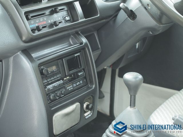 DAIHATSU HIJET TRUCK 4WD 1999 Image 31