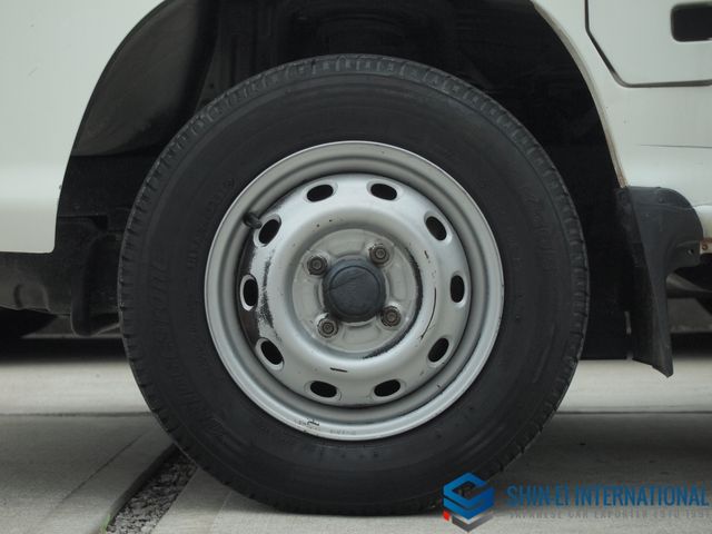 SUBARU SAMBAR TRUCK 4WD 1994 Image 31