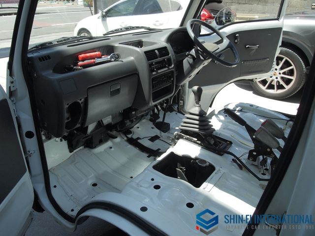 SUBARU SAMBAR TRUCK 4WD 1994 Image 31