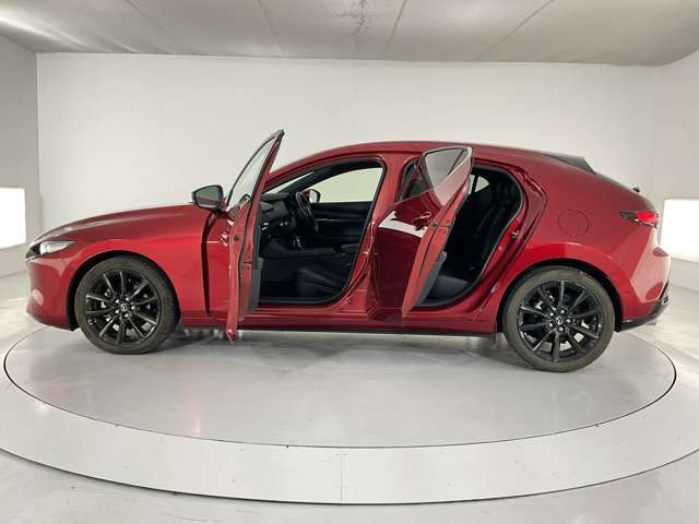 MAZDA 3 FASTBACK 2020 Image 31