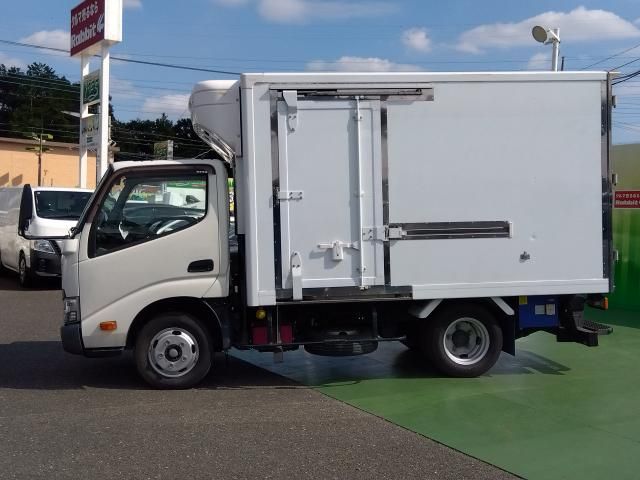 HINO DUTRO 2018 Image 31