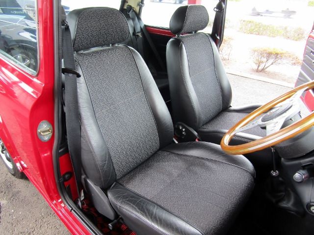 ROVER MINI 2002 Image 31