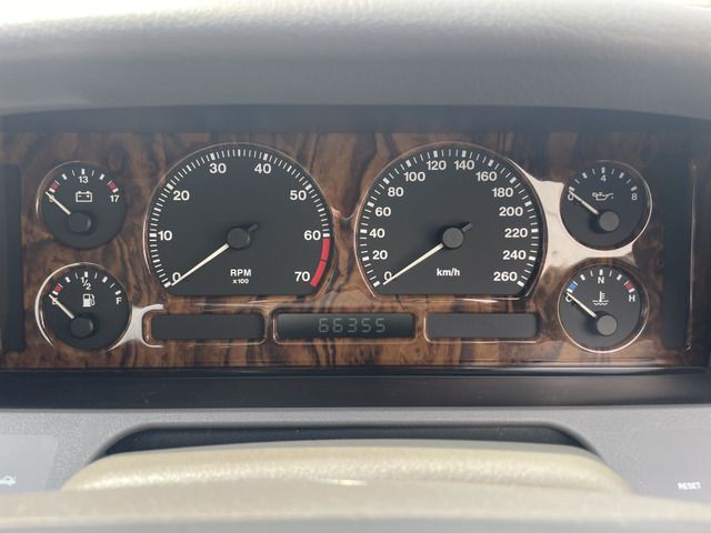 DAIMLER  1995 Image 31