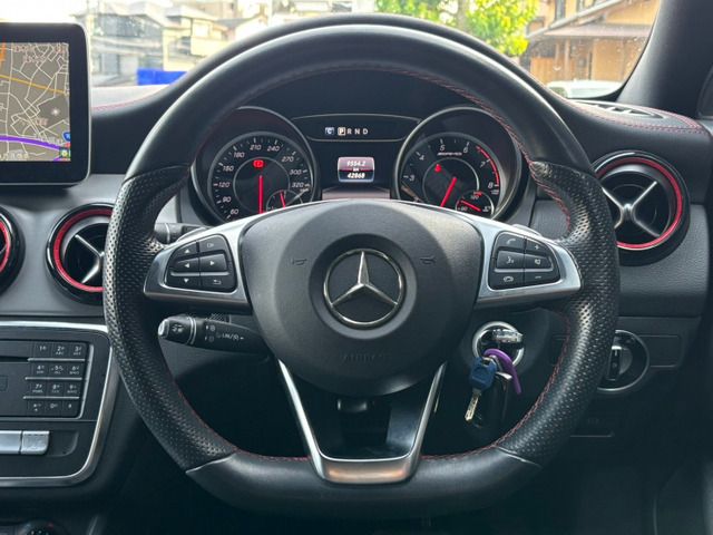 MERCEDES BENZ MERCEDES AMG CLA CLA 2017 Image 31