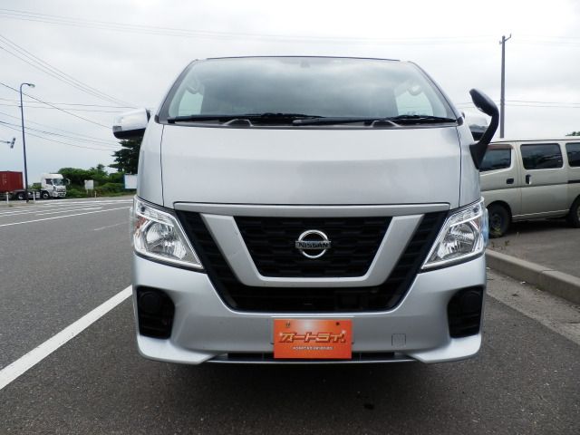 NISSAN NV350 CARAVAN 4WD 2019 Image 31