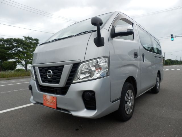 NISSAN NV350 CARAVAN 4WD 2019 Image 31