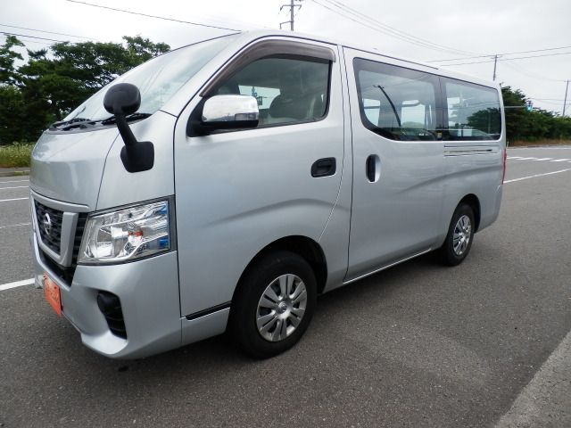 NISSAN NV350 CARAVAN 4WD 2019 Image 31