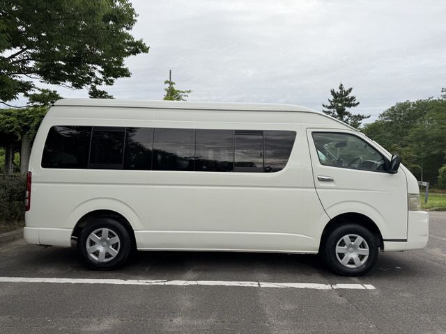 TOYOTA HIACE COMMUTER 4WD 2007 Image 31