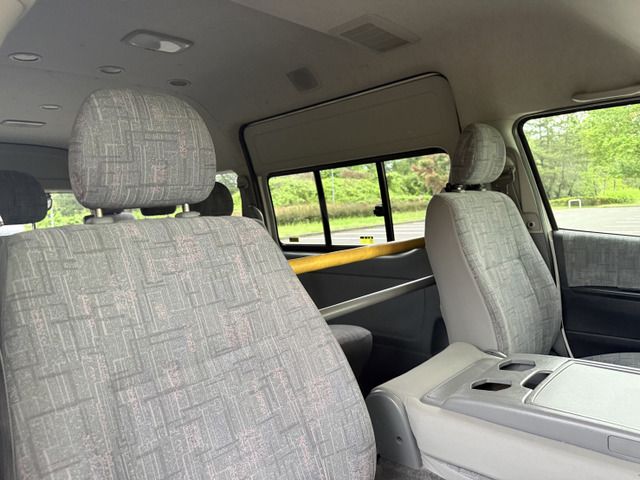 TOYOTA HIACE COMMUTER 4WD 2007 Image 31