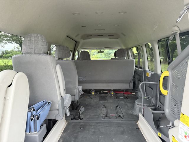 TOYOTA HIACE COMMUTER 4WD 2007 Image 31