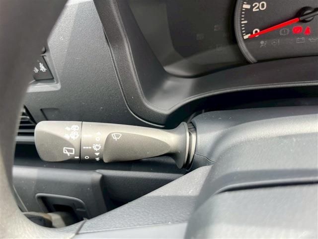 DAIHATSU HIJET CARGO 2024 Image 31