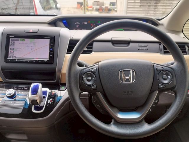 HONDA FREED HYBRID 2018 Image 31