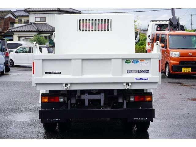 MITSUBISHI CANTER 2024 Image 31