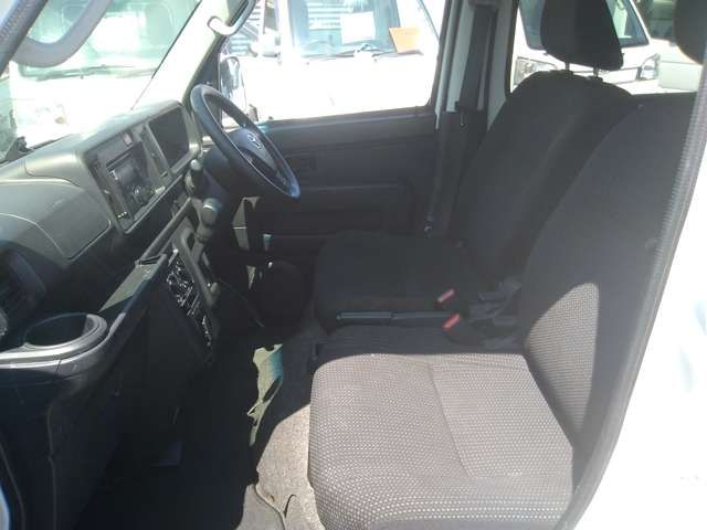 TOYOTA PIXIS VAN 4WD 2019 Image 31