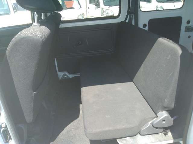 TOYOTA PIXIS VAN 4WD 2019 Image 31