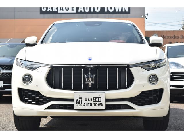 MASERATI LEVANTE 2017 Image 31