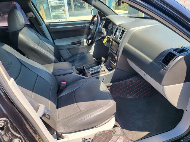 CHRYSLER 300C TOURIN 2012 Image 31