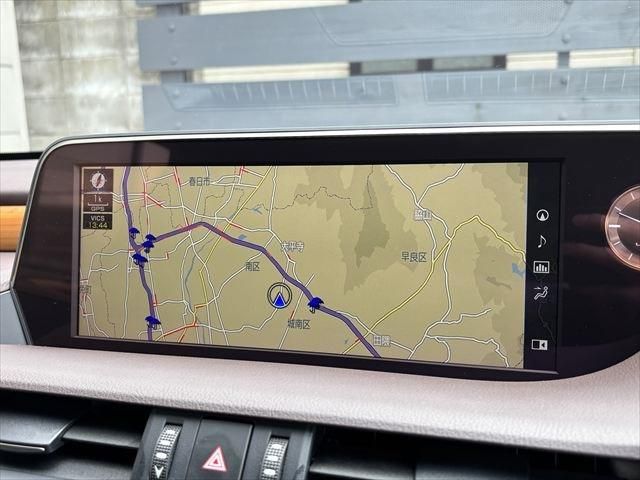 TOYOTA LEXUS ES300H 2019 Image 31