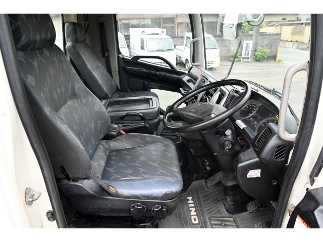 HINO RANGER 2011 Image 31
