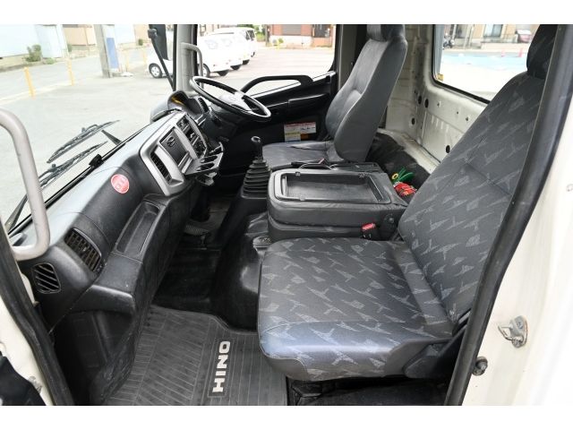 HINO RANGER 2011 Image 31