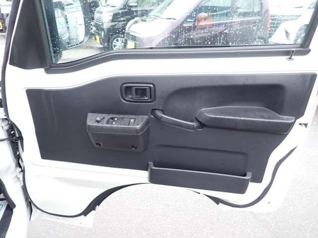 DAIHATSU HIJET TRUCK 4WD 2024 Image 31