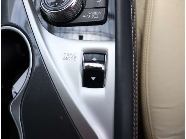 NISSAN SKYLINE HYBRID 2013 Image 31