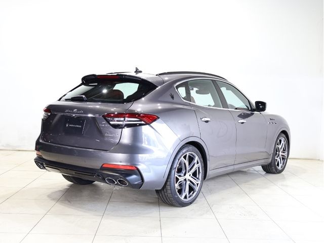 MASERATI LEVANTE 2022 Image 31