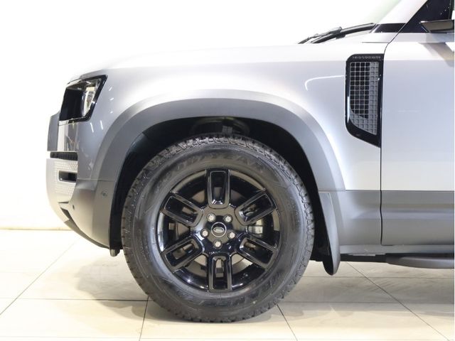 ROVER DEFENDER 2020 Image 31