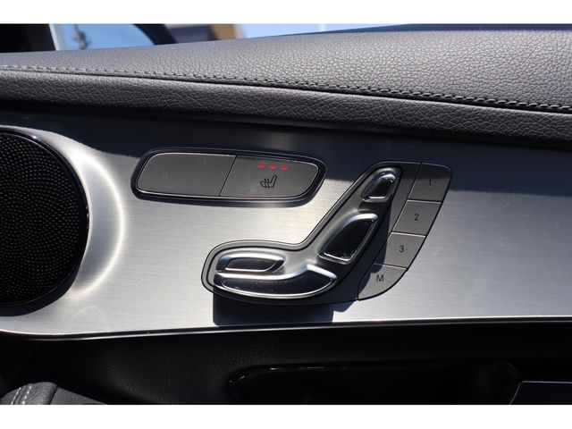 MERCEDES BENZ GLC CL 2018 Image 31