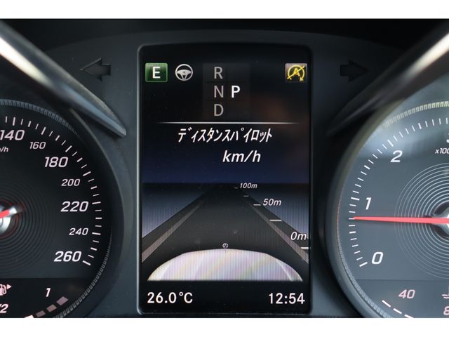 MERCEDES BENZ GLC CL 2018 Image 31