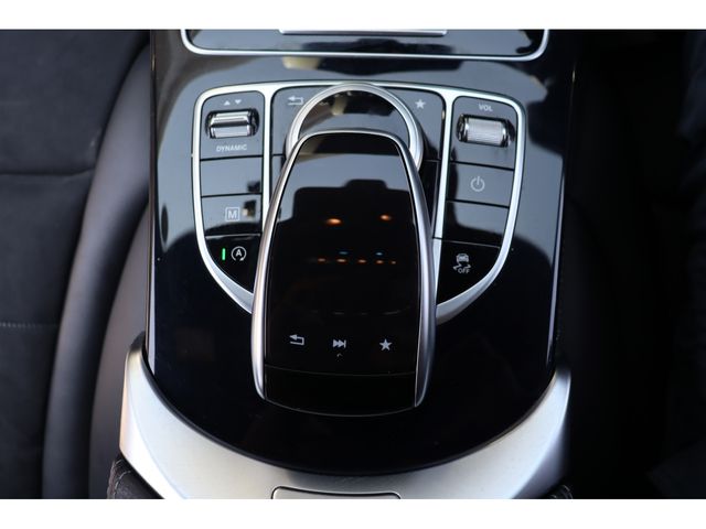 MERCEDES BENZ GLC CL 2018 Image 31