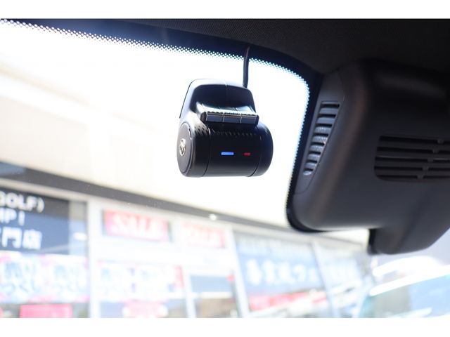 MERCEDES BENZ GLC CL 2018 Image 31