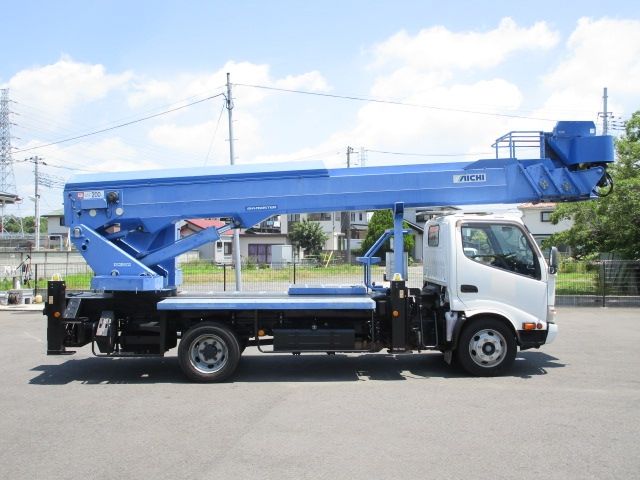 HINO DUTRO 2014 Image 31