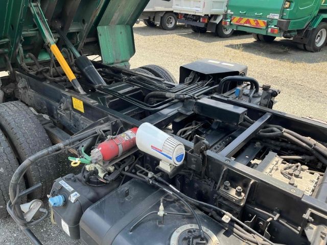 MITSUBISHI CANTER 2018 Image 31