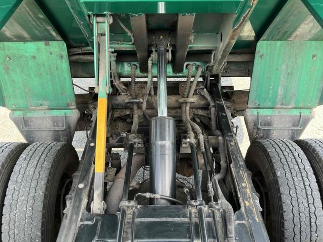 MITSUBISHI CANTER 2018 Image 31