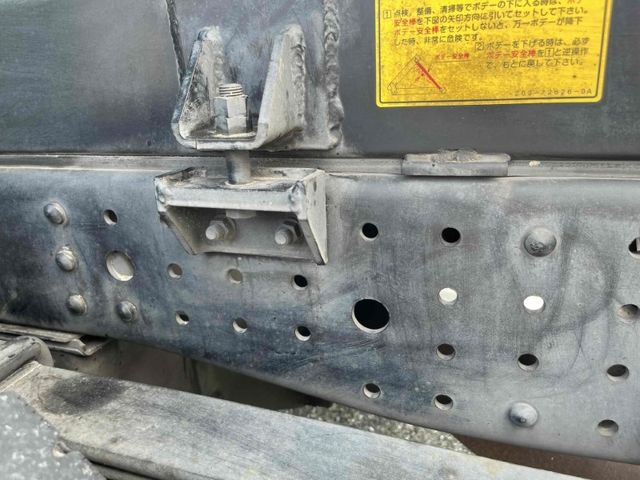 MITSUBISHI CANTER 2018 Image 31