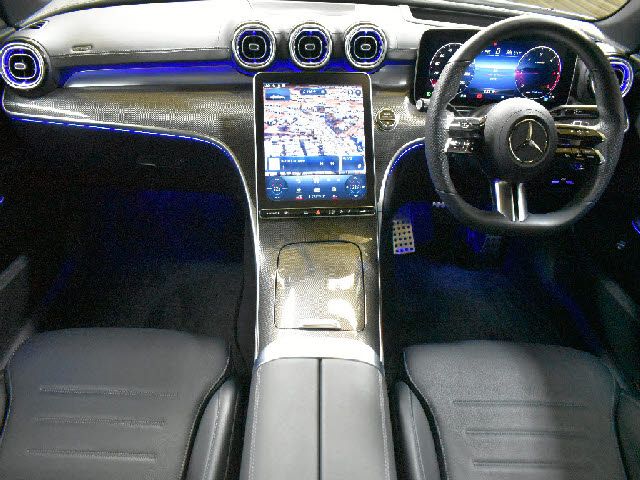 MERCEDES BENZ C CLAS 2022 Image 31